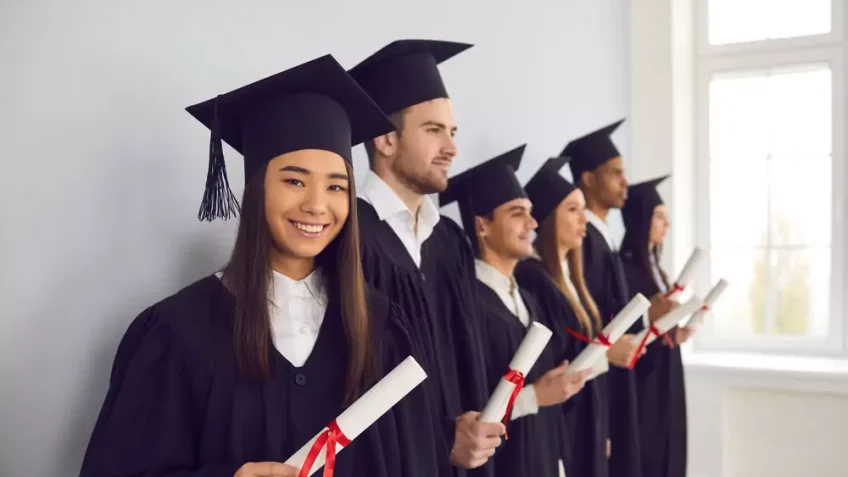 Top-10-Masters-Degree-for-Filipino-Students